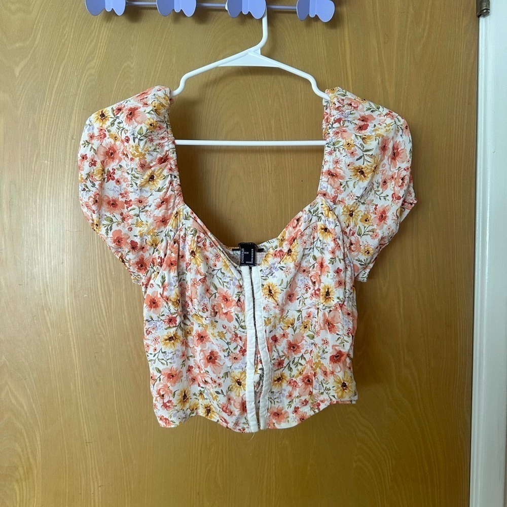 Forever 21 Floral Puff Sleeve Top Corset with metal hooks